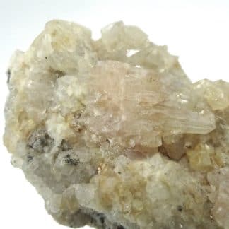 Cérusite sur quartz, Chanrion-en-Poule, Beaujolais, Rhône.