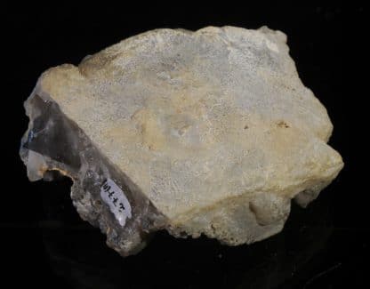 Quartz et Mimétite, Les Rosiers, Pontgibaud, Puy-de-Dôme, Auvergne.