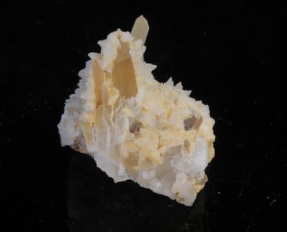 Calcite sur Quartz, Montagne de Pormenaz, Haute-Savoie.