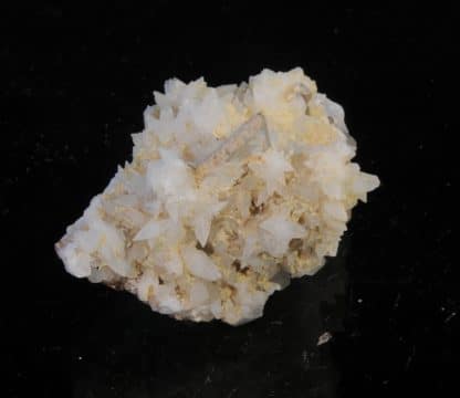 Calcite sur Quartz, Montagne de Pormenaz, Haute-Savoie.