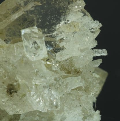 Quartz Gwindel et Laumontite, Tunnel du Saint-Gothard, Uri, Suisse.