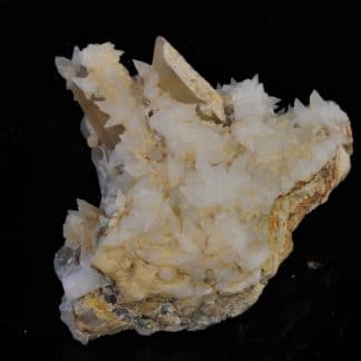 Calcite sur Quartz, Montagne de Pormenaz, Haute-Savoie.