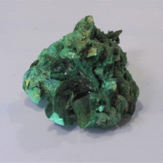 Torbernite en feuillets verts, Les Bois-Noirs, Saint-Priest-la-Prugne, Forez, Loire.