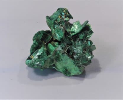 Torbernite en feuillets verts, Les Bois-Noirs, Saint-Priest-la-Prugne, Forez, Loire.