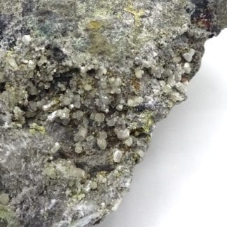 Mimétite, azurite, Mas-Dieu, Laval-Pradel, Gard.