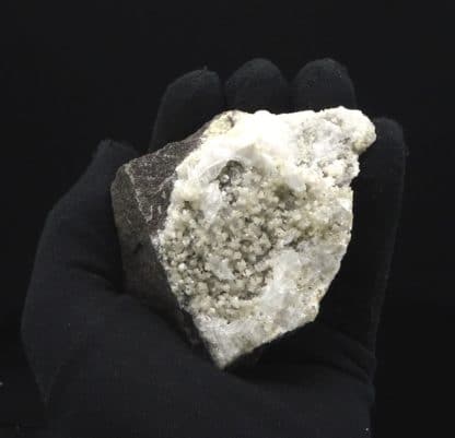 Dolomite et calcite sur quartz, Estevelle, Pas-de-Calais, Hauts-de-France.