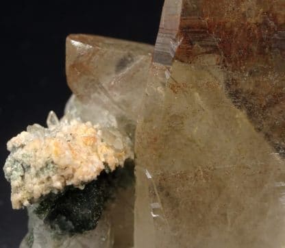 Quartz, chlorite, carrière de Bierghes, Brabant-Wallon, Belgique.