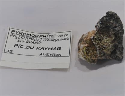 Pyromorphite verte sur Quartz, Pic du Kaymar, Aveyron.