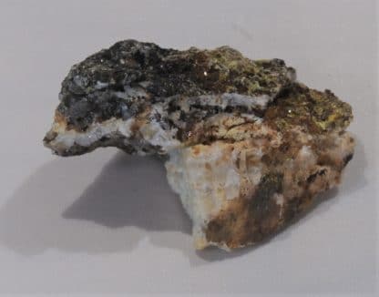 Pyromorphite verte sur Quartz, Pic du Kaymar, Aveyron.