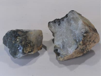 Tourmaline noire dans du Quartz, Chizeuil, Saône-et-Loire.