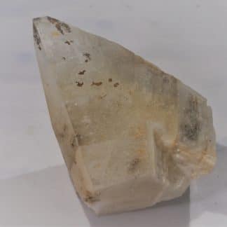 Gros cristal de Calcite, Glageon, Nord, Hauts-de-France.