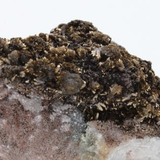 Goethite sur quartz, mine de Bou Azzer, Maroc.