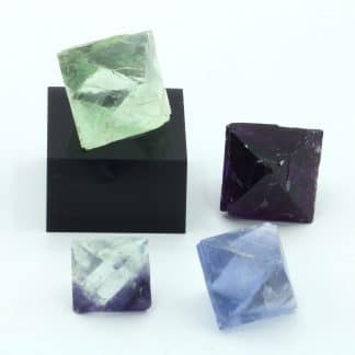 Lot de 4 cristaux de fluorine de Boltry à Seilles en Belgique.