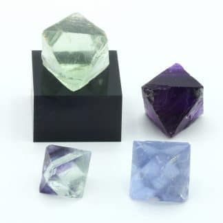 Lot de 4 cristaux de fluorine de Boltry à Seilles en Belgique.