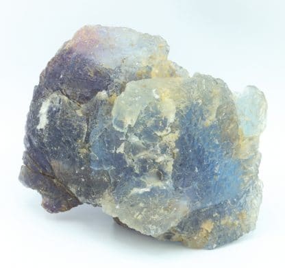 Fluorite bicolore, carrière du Boltry, Seilles, Belgique.