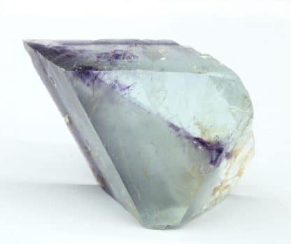 Fluorine bleue avec zonage violet, Seilles, Belgique.