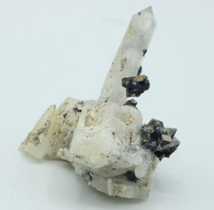 Ilvaïte et quartz, Campiglia Marittima, Grossetto, Italie.