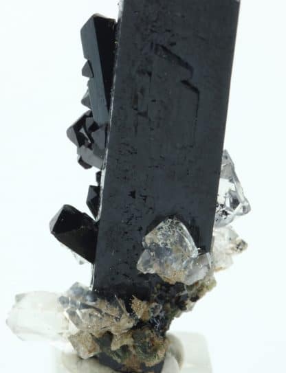 Ilvaïte et Quartz, Boron Quarry, Dalnegorsk, Russie.