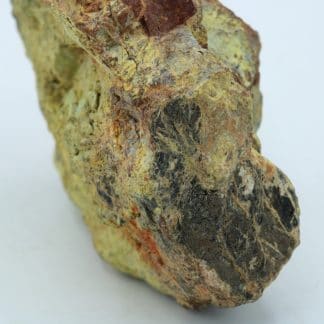 Thorianite, Fort-Dauphin (Tôlanaro), Madagascar.