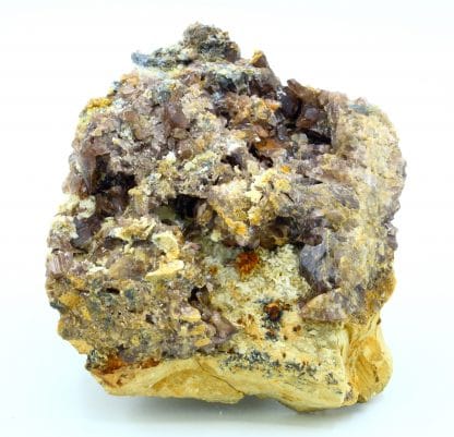 Axinite, Albite et Préhnite, Pêne Arrouye, Campan, Hautes-Pyrénées.