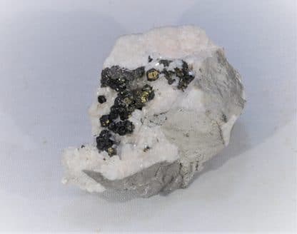 Sphalérite (Blende) et Chalcopyrite, Var, France.