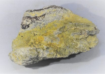 Pucherite et Schumacherite, Pucher shaft, Wolfgang Mine, Schneeberg, Allemagne.