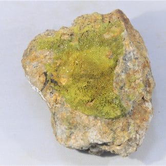 Pyromorphite, Les Rosiers, Pontgibaud, Puy-de-Dôme, Auvergne.