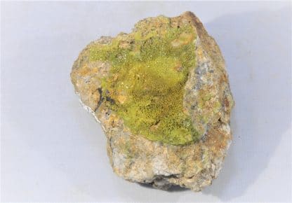 Pyromorphite, Les Rosiers, Pontgibaud, Puy-de-Dôme, Auvergne.