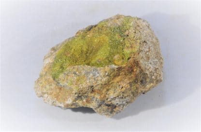 Pyromorphite, Les Rosiers, Pontgibaud, Puy-de-Dôme, Auvergne.