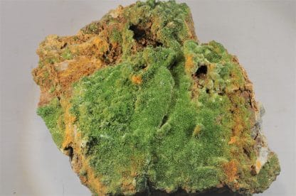 Pyromorphite aciculaire, Saint Salvy, Tarn.