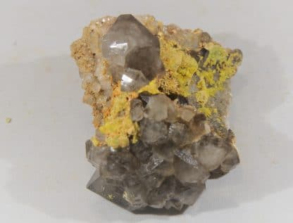 Pyromorphite et Quartz fumé, Maxonchamp, Vosges.