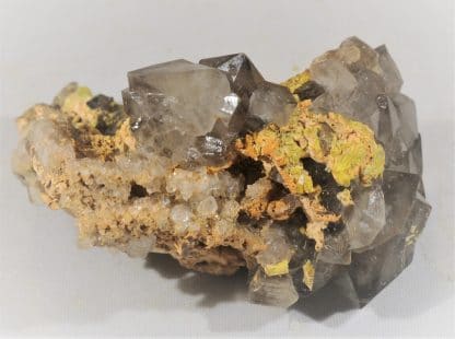 Pyromorphite et Quartz fumé, Maxonchamp, Vosges.