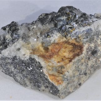 Tétraédrite sur Quartz, Langeac, Haute-Loire.