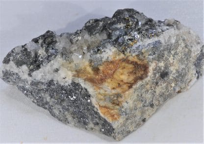 Tétraédrite sur Quartz, Langeac, Haute-Loire.