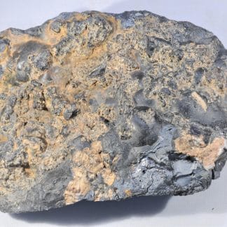 Pyrolusite, Savigny-Poil-Fol, Nièvre.