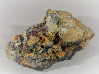 Chalcotrichite (Cuprite), Le Moulinal, Tarn.