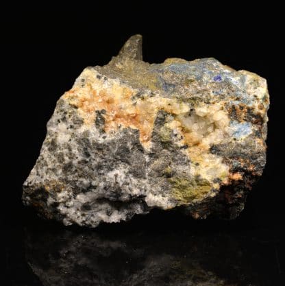 Beudandite sur Tennantite, Azurite, Mas Dieu, Gard.