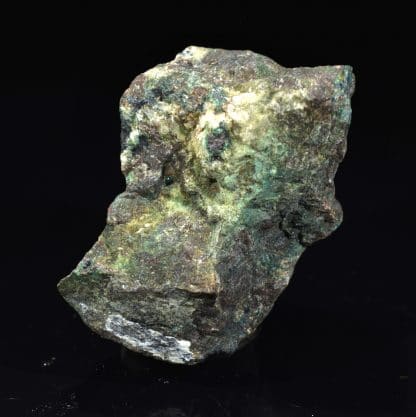 Chalcopyrite, azurite, malachite, mine de Charrier, Allier.