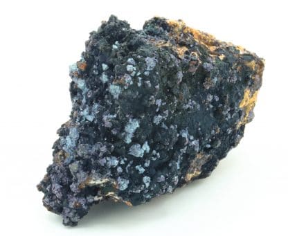 Cristaux de cuprite sur matrice de la mine du Moulinal (Tarn).