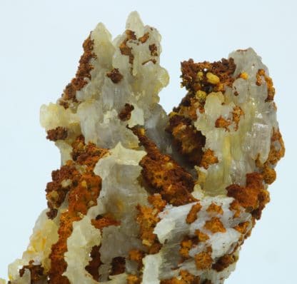 Cérusite stalactite, Le Rossignol, mine de Chaillac, Indre.