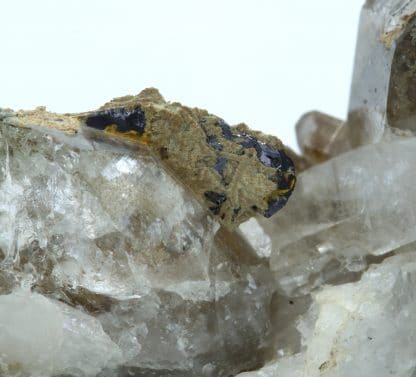 Hématite, quartz, rutile, massif de la Lauzière, Savoie.