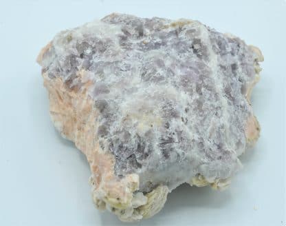 Calcédoine sur Barytine et Quartz, Altier, Lozère.