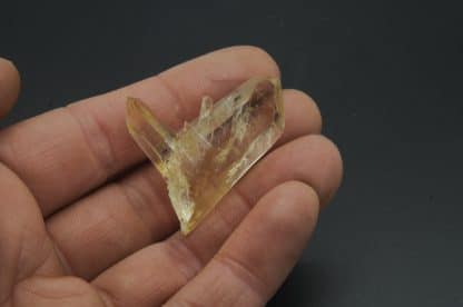 Quartz en macle du Japon / La Gardette, Les Rivoirands, Vizille, Isère.