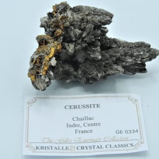 Cérusite, Chaillac, Indre, France.