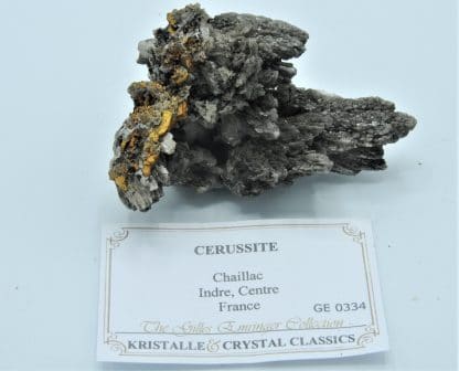Cérusite, Chaillac, Indre, France.