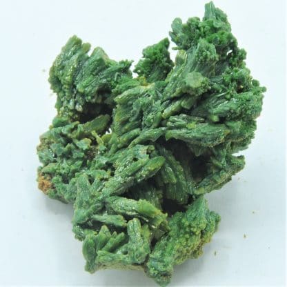 Pyromorphite verte, Mine des Farges, Ussel, Corrèze.