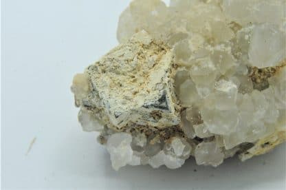 Galène, quartz et hydroxyapatite, L’Argentolle, Saône-et-Loire.