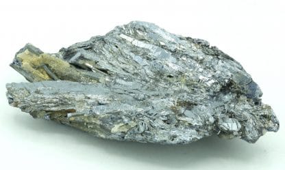 Stibine et quartz de la mine du Dahu à Lubilhac, Haute-Loire.