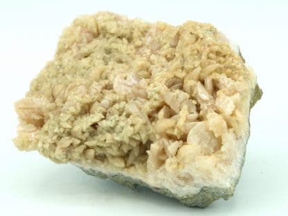 Dolomite en selle et calcite, Giromagny, Territoire de Belfort, Franche-Comté.