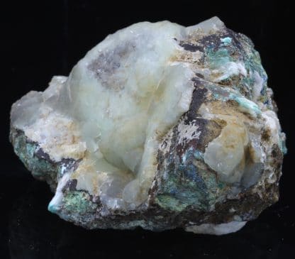 Smithsonite, mine de Mas Lacombe, Saint-Laurent-le-Minier, Gard.